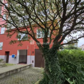 Prodej bytu 1+kk a garsoniéry 32 m² Plzeň Severní Předměstí, Hodonínská