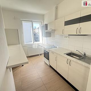 Pronájem bytu 2+1 60 m&sup2; Praha