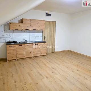 Pronájem bytu 1+kk a garsoniéry 32 m² Starý Jičín Petřkovice, Petřkovice