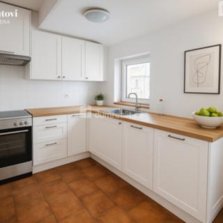 Prodej bytu 2+kk 44 m² Děčín