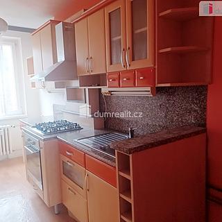 Pronájem bytu 4+1 92 m² Ústí nad Labem Všebořice, Spartakiádní