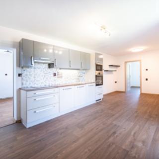 Prodej bytu 3+1 62 m² Benešov nad Černou Ličov, Ličov