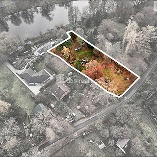 Prodej zahrady 2562 m² Šemnice