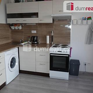 Pronájem bytu 2+kk 39 m² Starý Plzenec, Herejkova