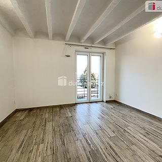 Pronájem bytu 1+1 29 m&sup2; Břeclav