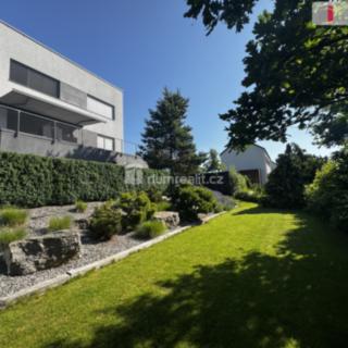 Pronájem rodinného domu 192 m² Králův Dvůr, Nad Máchovnou
