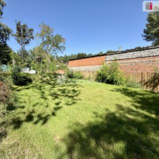 Pronájem zahrady 150 m² Kralupy nad Vltavou, Lutovítova