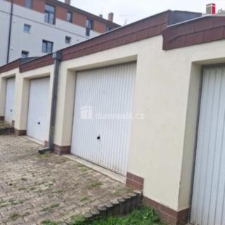 Pronájem garáže 22 m² Roztoky, Masarykova