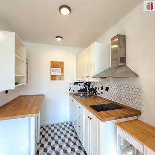 Pronájem bytu 2+kk 38 m&sup2; Povrly