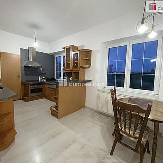 Pronájem bytu 1+kk a garsoniéry 10 m² Břeclav, Na Hrůdách