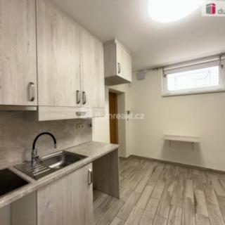 Pronájem bytu 1+1 30 m² Mikulov, Zámecká