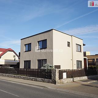 Prodej rodinného domu 127 m² Neratovice