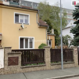 Prodej rodinného domu 165 m² Praha