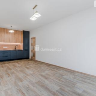 Pronájem bytu 2+kk 52 m² Praha Střížkov, Zakšínská