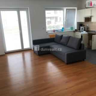 Pronájem bytu 1+kk, garsoniery 36 m² Praha