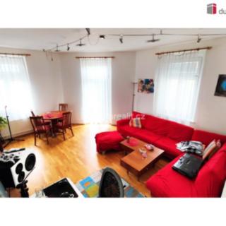Pronájem bytu 3+1 84 m² Praha