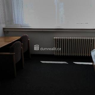 Pronájem bytu 1+kk a garsoniéry 25 m² Praha Zbraslav, K výtopně