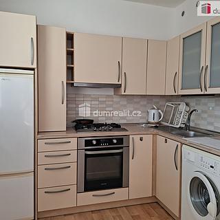 Pronájem bytu 2+1 48 m&sup2; Rožnov pod Radhoštěm