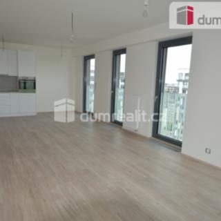 Pronájem bytu 2+kk 72 m² Praha