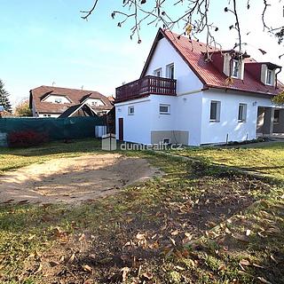 Pronájem rodinného domu 150 m² Jesenice, Na Veselí