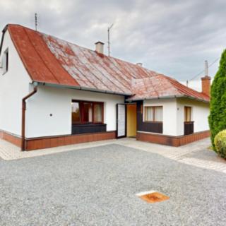 Prodej rodinného domu 150 m² Dolní Životice
