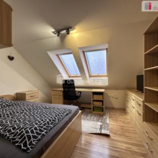 Prodej bytu 4+kk 102 m² Podivín, Nerudova