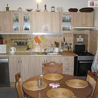 Pronájem bytu 2+1 58 m² Děčín IV-Podmokly, Revoluční nám.