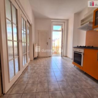 Pronájem bytu 3+1 100 m² Praha Vinohrady, Kolínská