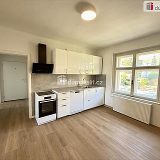 Pronájem bytu 2+1 61 m² Ústí nad Labem Klíše, Gočárova