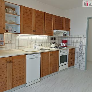 Pronájem bytu 4+1 91 m&sup2; Praha
