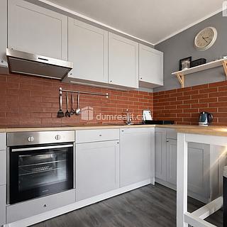 Pronájem bytu 1+kk a garsoniéry 32 m² Ústí nad Labem Všebořice, Spartakiádní