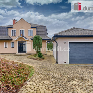Prodej rodinného domu 194 m² Karlovy Vary