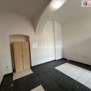 Pronájem bytu 1+1 26 m² Praha Libeň, Zenklova