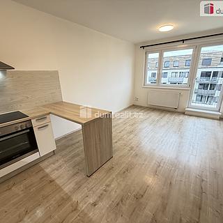 Pronájem bytu 2+kk 50 m² Praha Hlubočepy, Hugo Haase