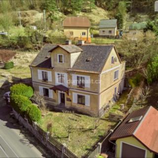 Prodej rodinného domu 192 m² Vojkovice