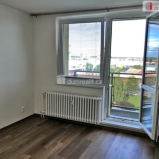 Pronájem bytu 1+1 34 m² Břeclav, sídl. Dukelských hrdinů