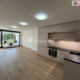 Pronájem bytu 2+kk 51 m² Zlín