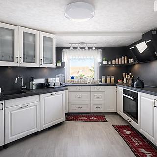 Prodej rodinného domu 304 m&sup2; Ústí nad Labem