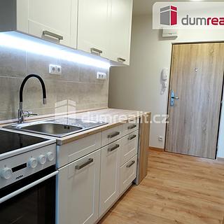 Pronájem bytu 1+1 30 m&sup2; Otrokovice