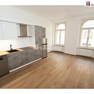 Pronájem bytu 2+kk 60 m² Praha