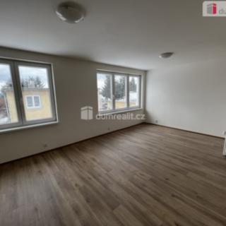 Prodej bytu 4+1 83 m² Žďár, Žďár