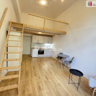 Pronájem bytu 1+kk a garsoniéry 38 m² Praha Smíchov, Na Valentince