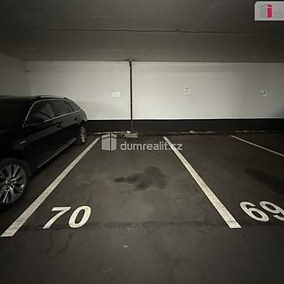 Pronájem garáže 15 m² Praha Smíchov, Karla Engliše