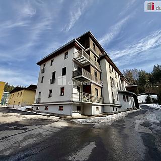 Prodej bytu 1+kk a garsoniéry 28 m² Harrachov, Harrachov