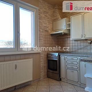 Pronájem bytu 2+1 56 m² Ostrov, Severní