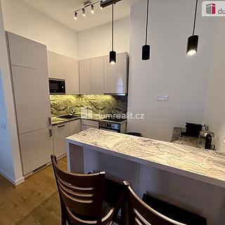 Pronájem bytu 2+kk 58 m² Mariánské Lázně, Masarykova