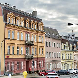 Prodej bytu 1+1 33 m² Karlovy Vary Rybáře, Nákladní