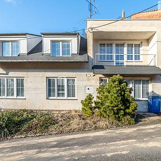 Prodej rodinného domu 230 m&sup2; Věteřov