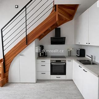 Pronájem bytu 2+kk 43 m&sup2; Praha