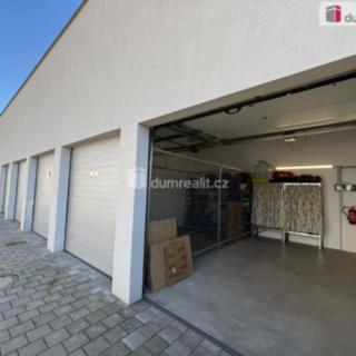 Pronájem garáže 15 m² Luhačovice, Masarykova